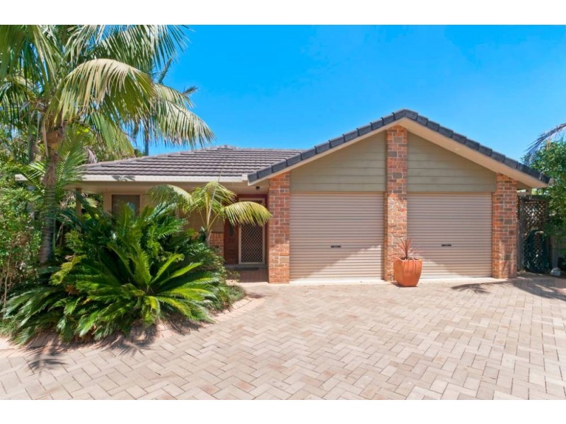 4 Boomerang St, Lake Cathie NSW 2445
