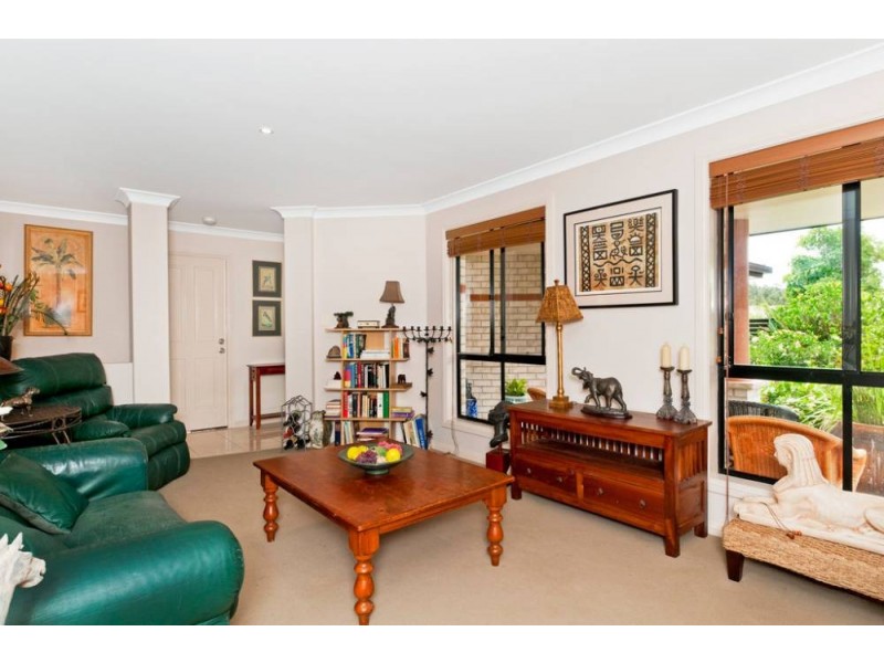 16 Buchan Place, Lake Cathie NSW 2445