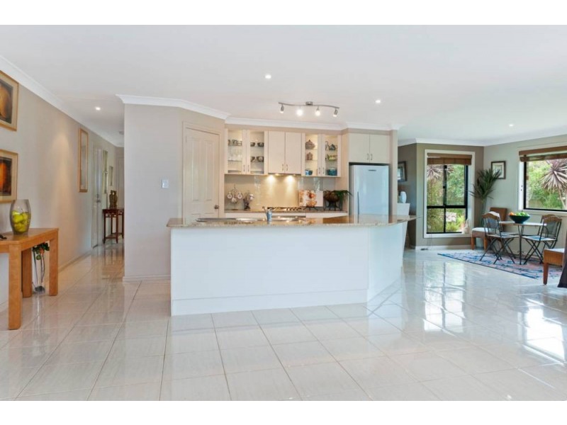 16 Buchan Place, Lake Cathie NSW 2445