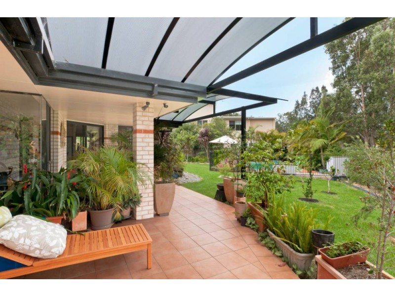 16 Buchan Place, Lake Cathie NSW 2445