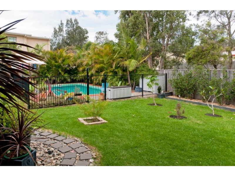 16 Buchan Place, Lake Cathie NSW 2445