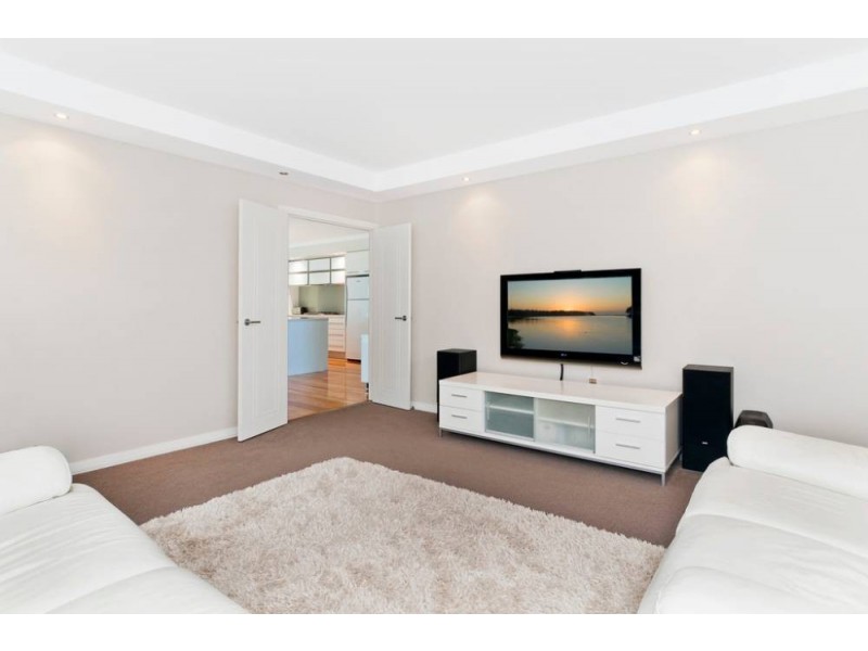 10 Eagle Pl, Lake Cathie NSW 2445