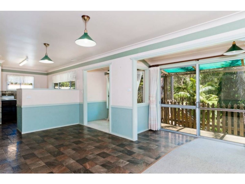 28 Evans St, Lake Cathie NSW 2445