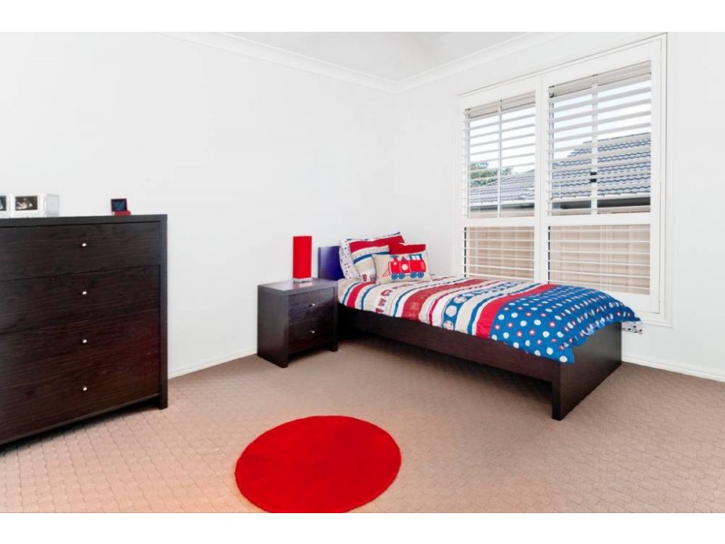 8 Catalina Cl, Lake Cathie NSW 2445