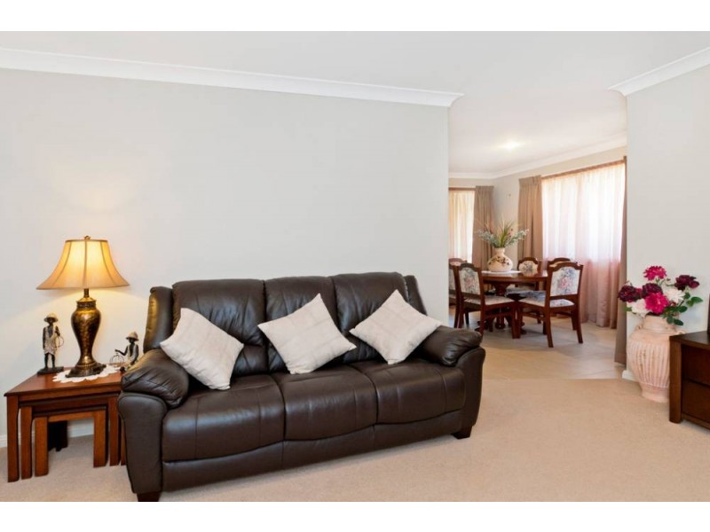 33 Bounty Ave, Lake Cathie NSW 2445