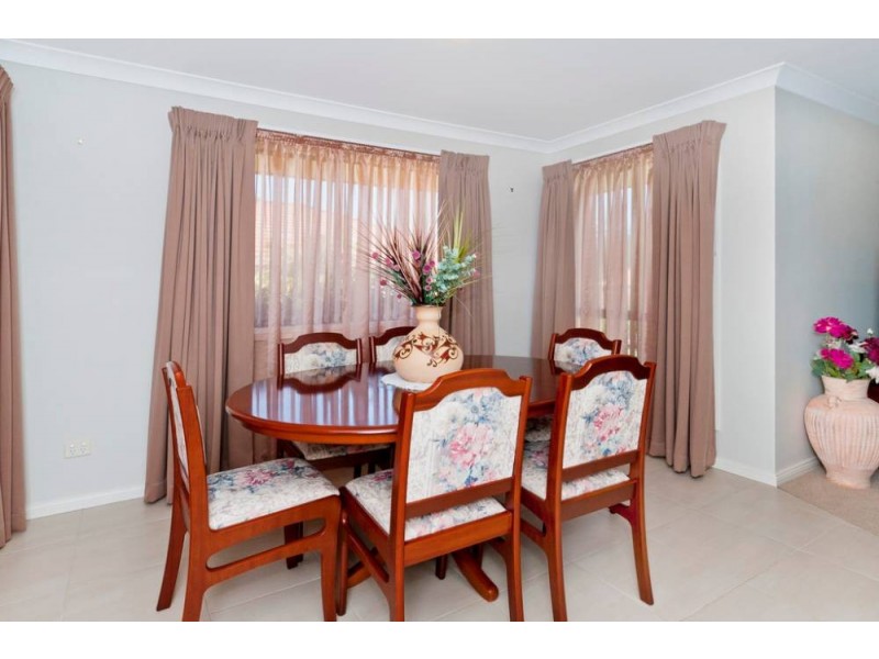 33 Bounty Ave, Lake Cathie NSW 2445