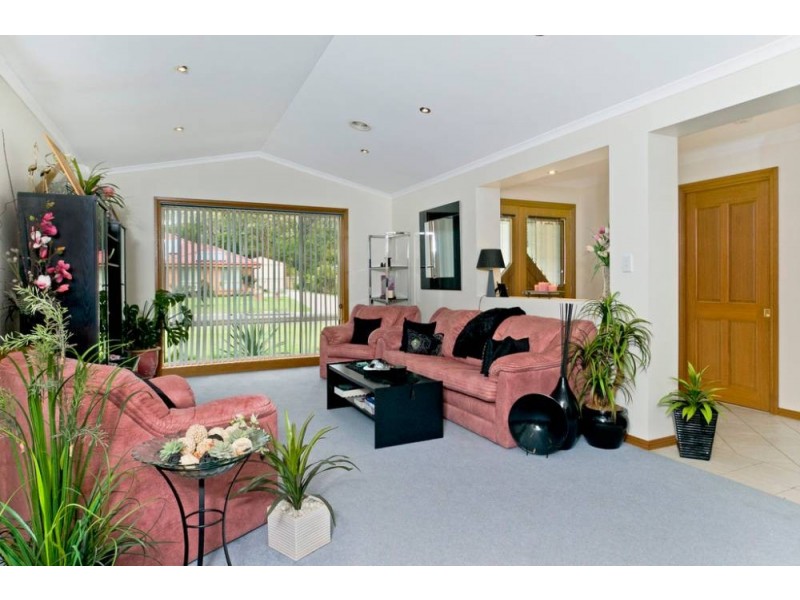 4 Forestway, Lake Cathie NSW 2445