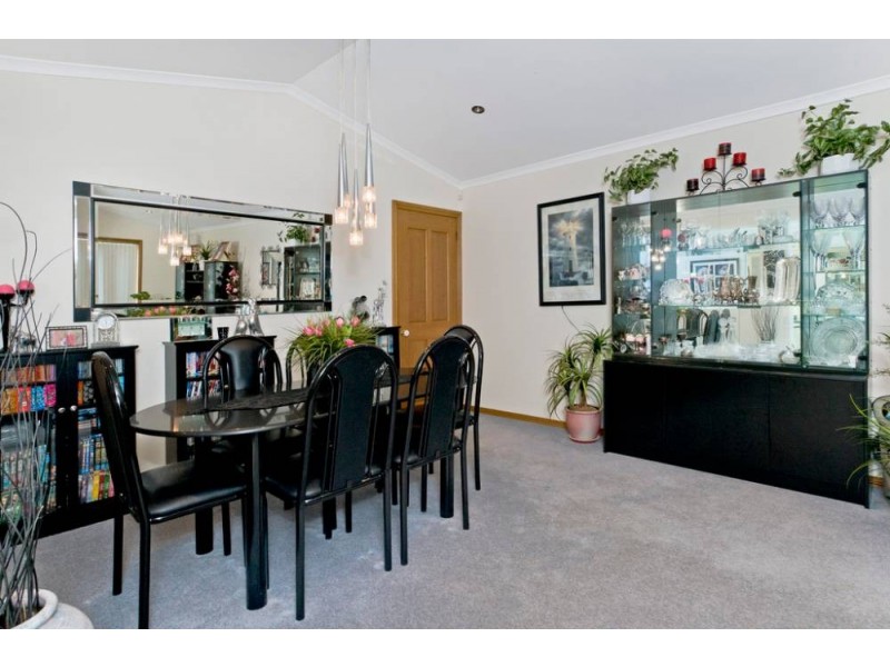 4 Forestway, Lake Cathie NSW 2445