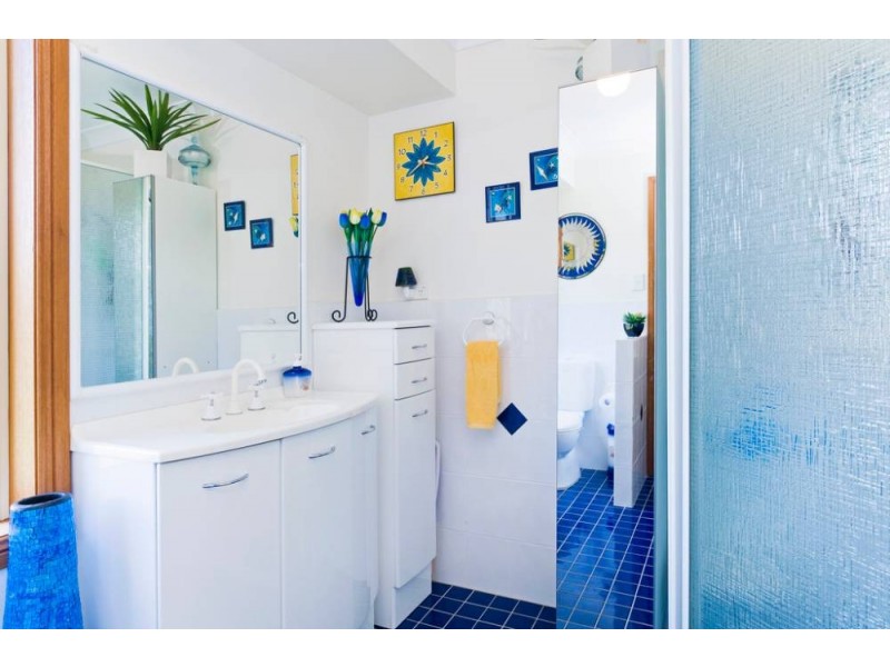 4 Forestway, Lake Cathie NSW 2445