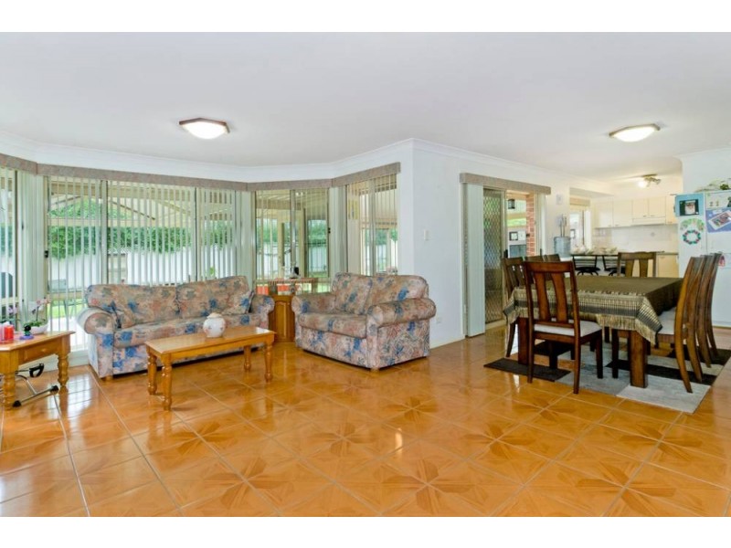 24 Lakeside Way, Lake Cathie NSW 2445