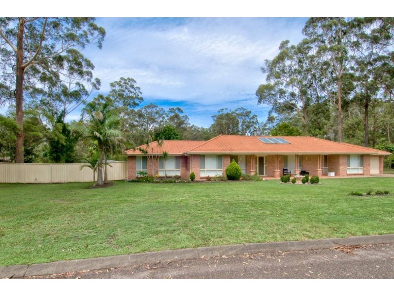 24 Lakeside Way, Lake Cathie NSW 2445