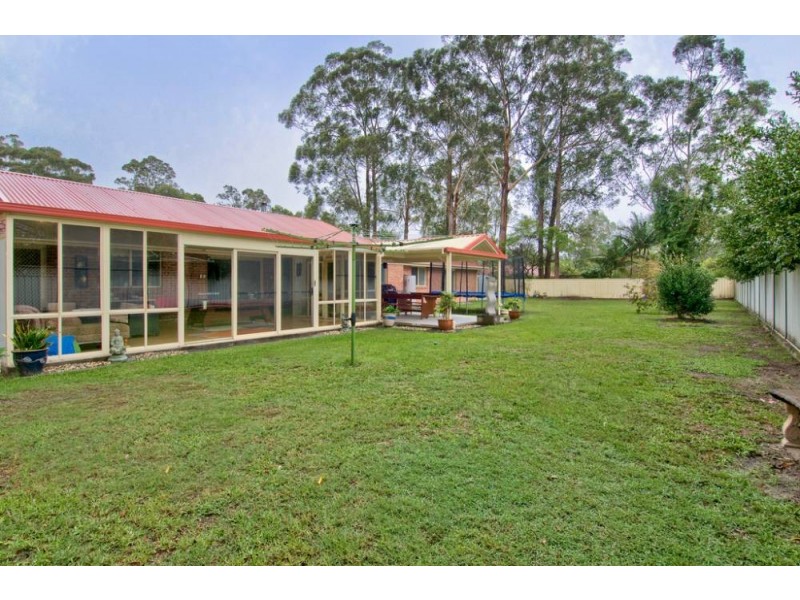 24 Lakeside Way, Lake Cathie NSW 2445