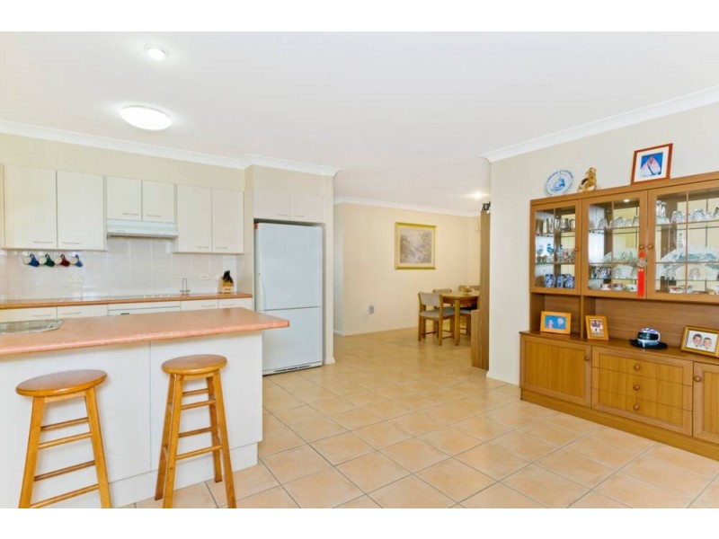 19 Bligh Pl, Lake Cathie NSW 2445