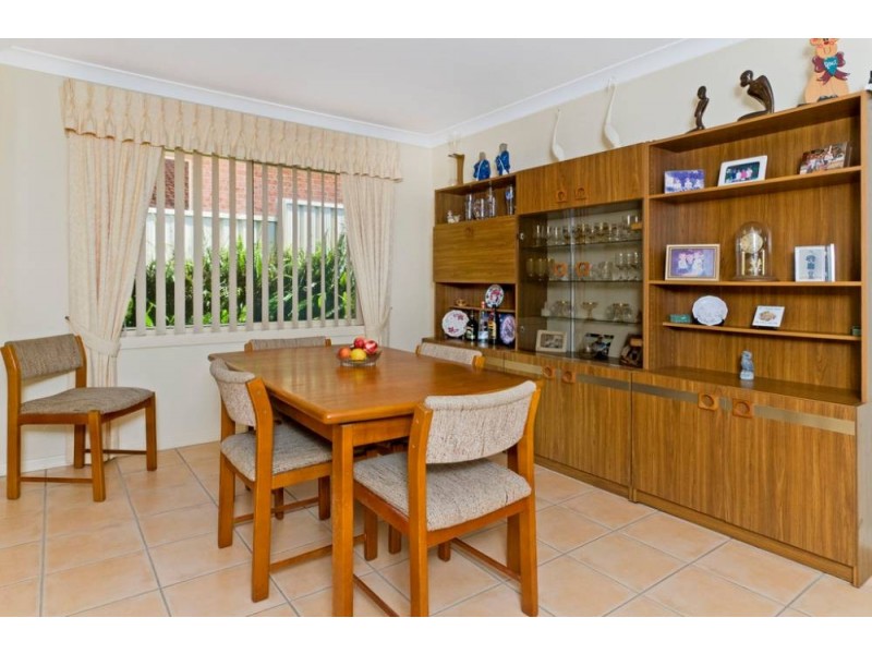 19 Bligh Pl, Lake Cathie NSW 2445