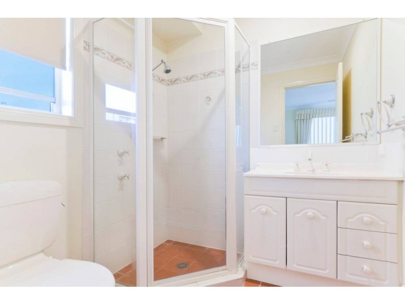 19 Bligh Pl, Lake Cathie NSW 2445