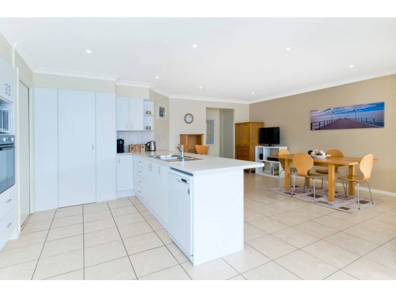38 Seawind Chase, Bonny Hills NSW 2445