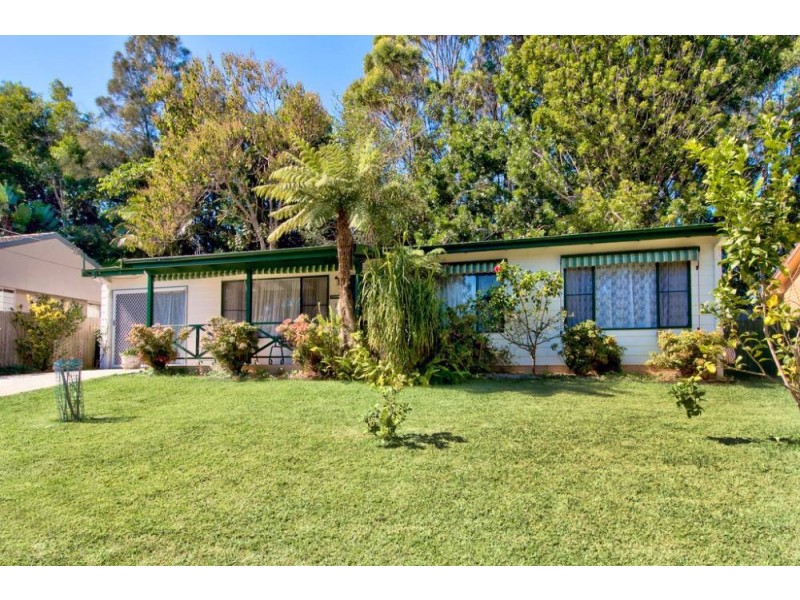 74 Tallong Drive, Lake Cathie NSW 2445