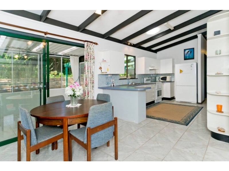 74 Tallong Drive, Lake Cathie NSW 2445