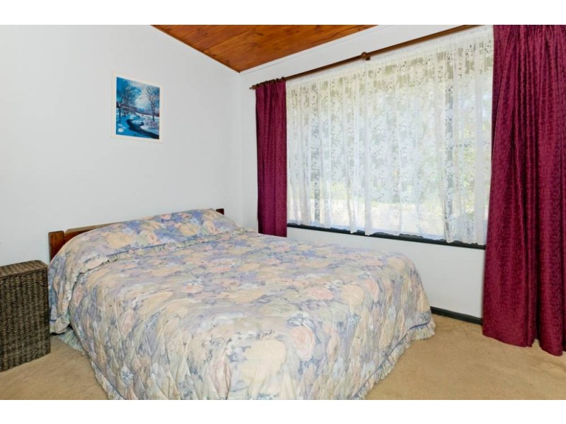 74 Tallong Drive, Lake Cathie NSW 2445