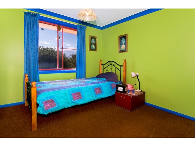 1548 Ocean Dr, Lake Cathie NSW 2445