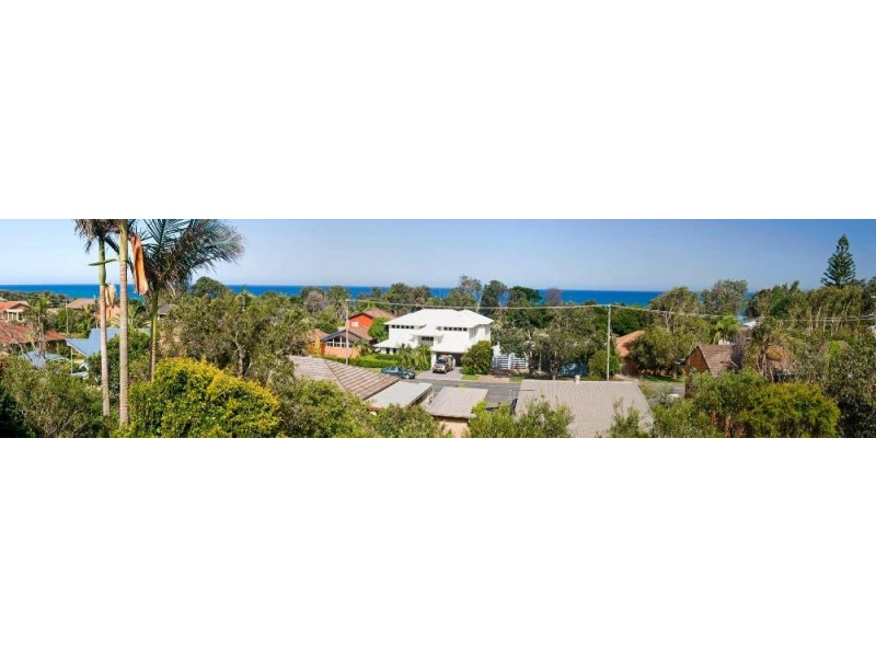 1548 Ocean Dr, Lake Cathie NSW 2445