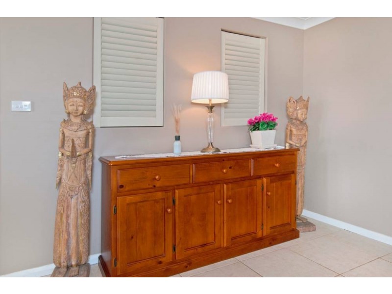 6 Colli Cl, Lake Cathie NSW 2445