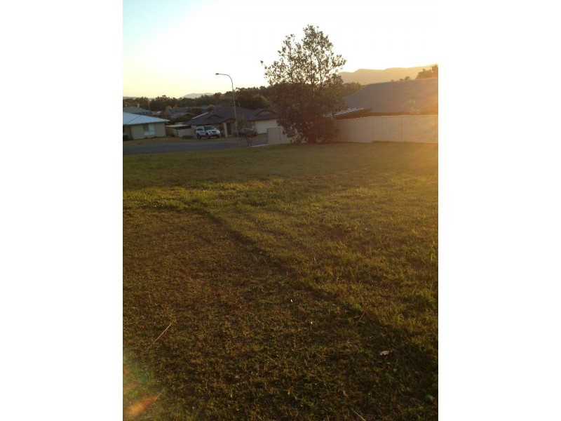 7 Catalina Cl, Lake Cathie NSW 2445