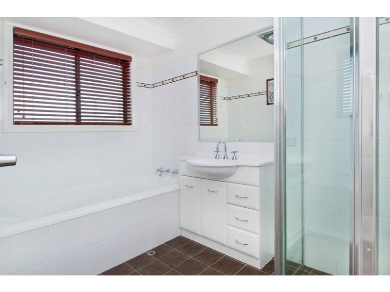 16 Tweed Pl, Lake Cathie NSW 2445