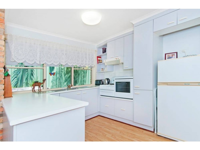 2.11 Banjora Pl, Lake Cathie NSW 2445