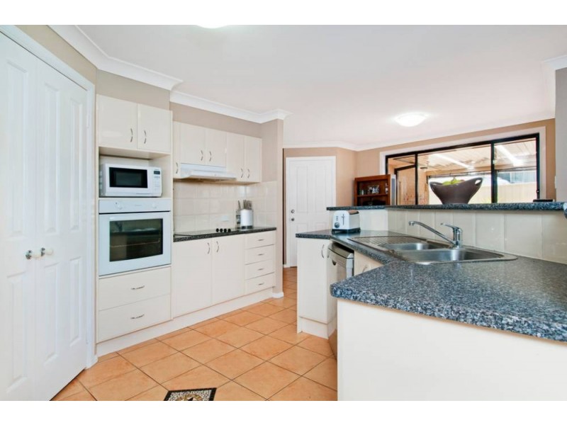 38 Explorers Way, Lake Cathie NSW 2445