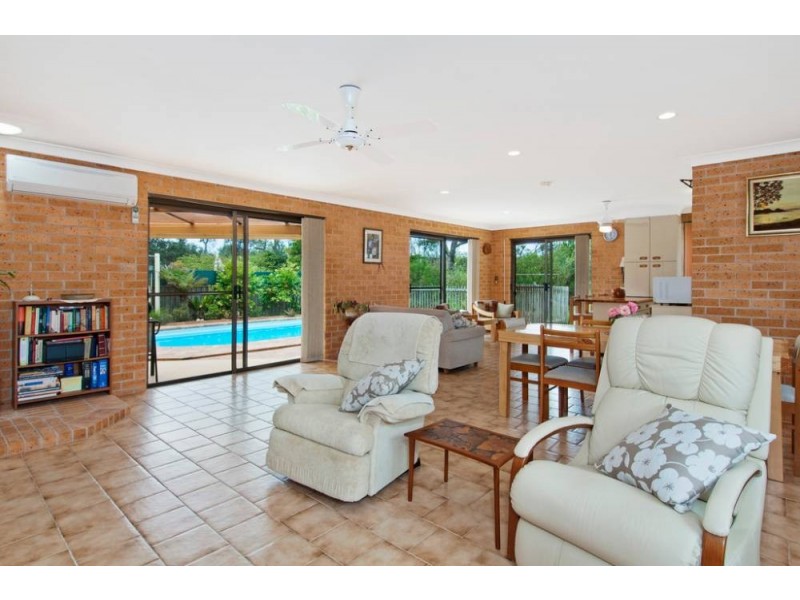 88 Chepana St, Lake Cathie NSW 2445