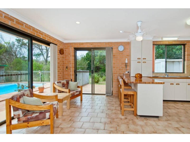 88 Chepana St, Lake Cathie NSW 2445