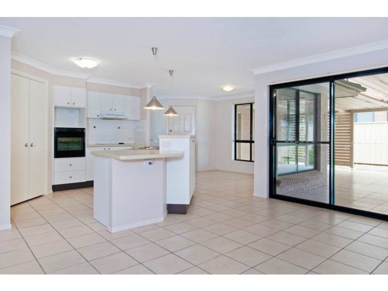 35 Explorers Way, Lake Cathie NSW 2445