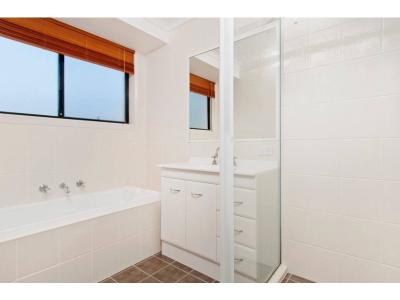 35 Explorers Way, Lake Cathie NSW 2445
