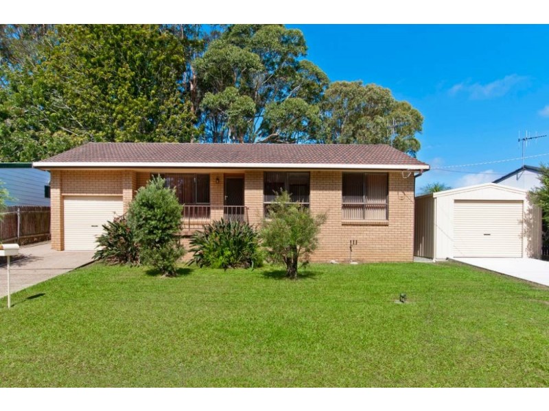 76 Tallong Dr, Lake Cathie NSW 2445