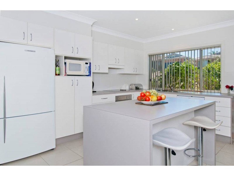 28A Bligh Pl, Lake Cathie NSW 2445