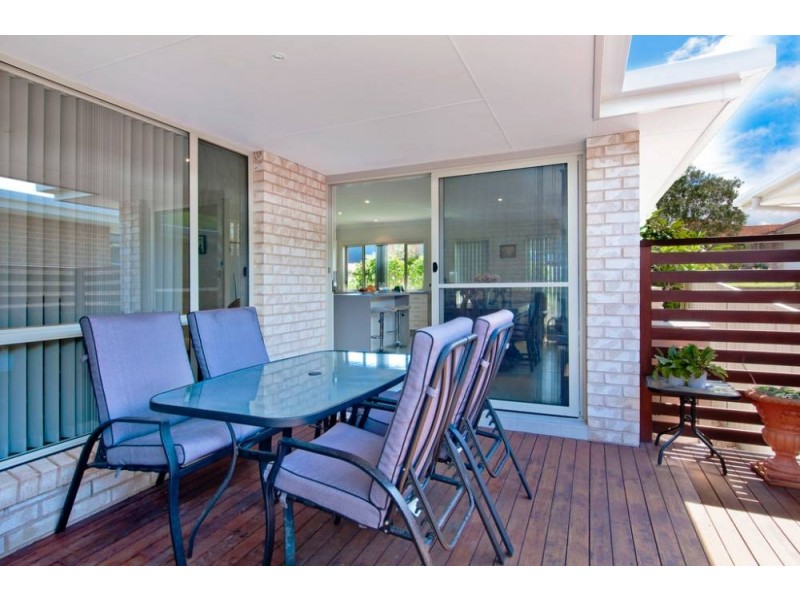28A Bligh Pl, Lake Cathie NSW 2445