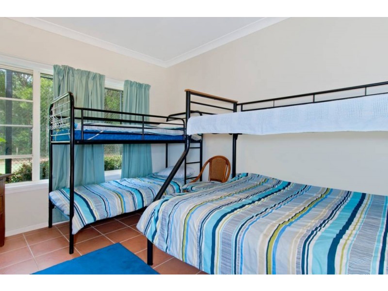 6 Sheoak Pl, Lake Cathie NSW 2445