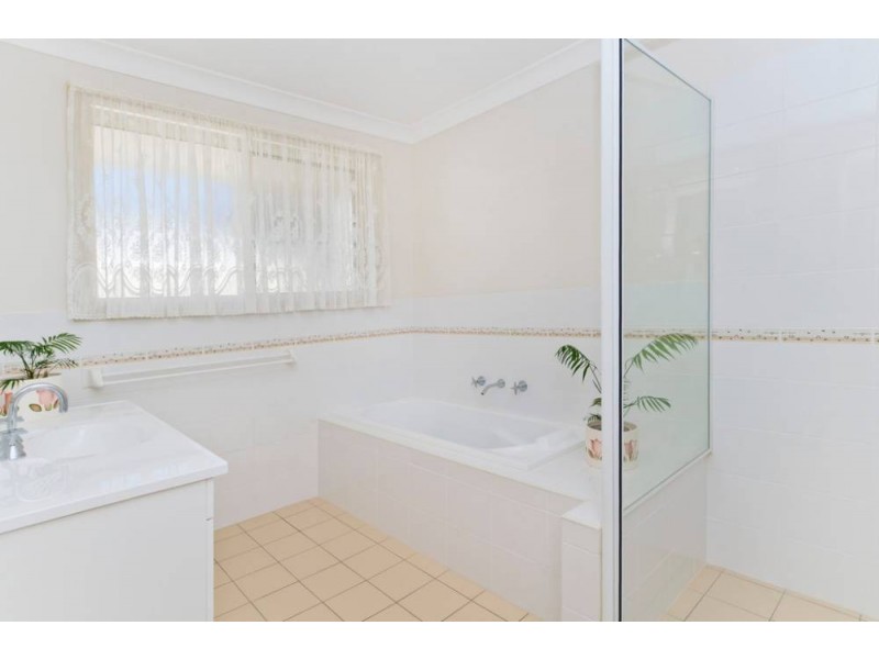 66 Abel Tasman Dr, Lake Cathie NSW 2445