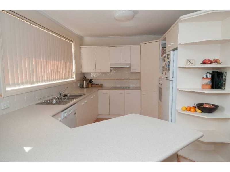 1b/190 Pacific Drive, Port Macquarie NSW 2444