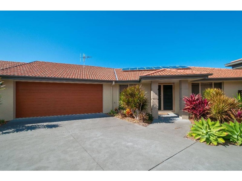 3/15 Eagle Pl, Lake Cathie NSW 2445