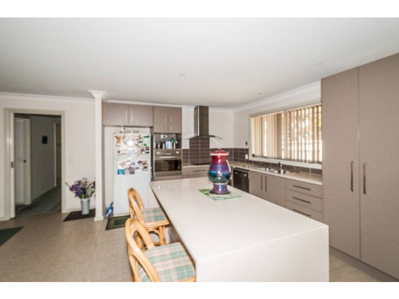 3/15 Eagle Pl, Lake Cathie NSW 2445
