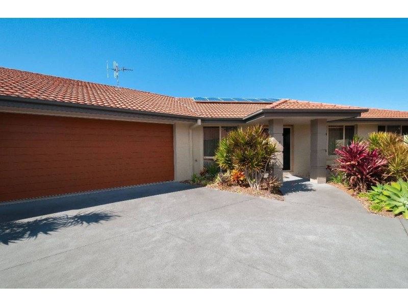 3/15 Eagle Pl, Lake Cathie NSW 2445