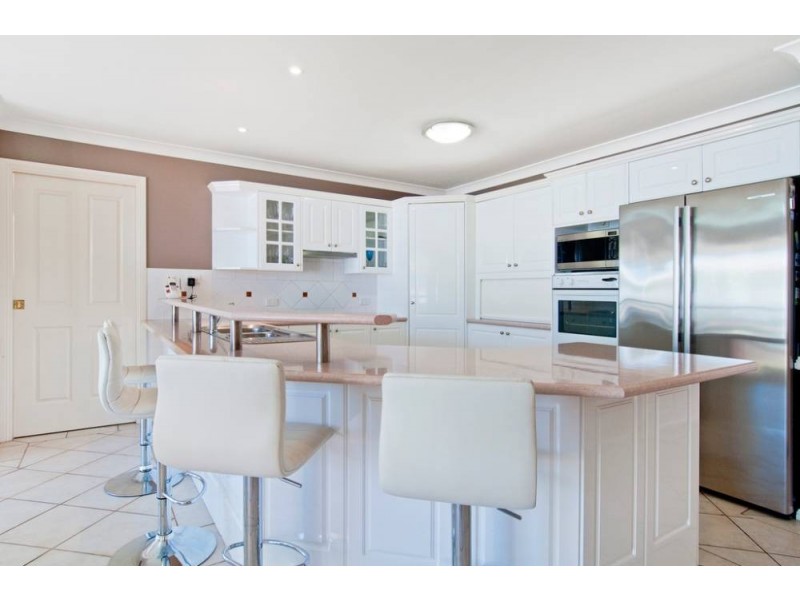 2 Elsie Crt, Port Macquarie NSW 2444