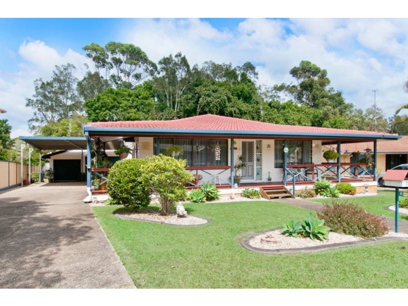 3 Banjora Pl, Lake Cathie NSW 2445