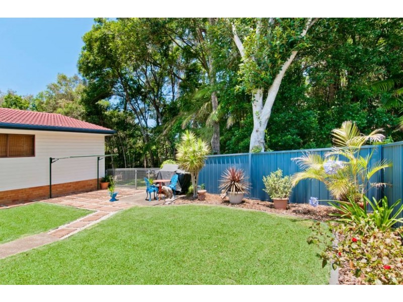 3 Banjora Pl, Lake Cathie NSW 2445