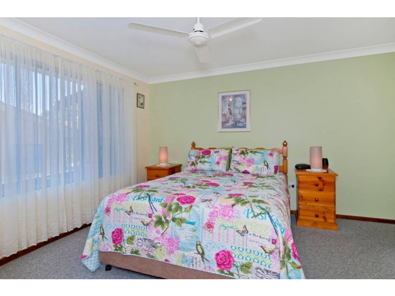3 Banjora Pl, Lake Cathie NSW 2445