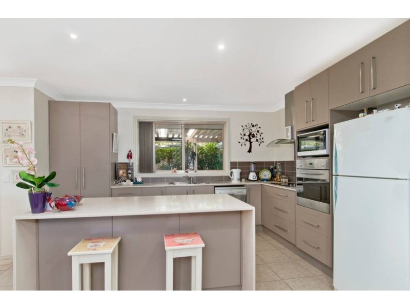 2/15 Eagle Pl, Lake Cathie NSW 2445