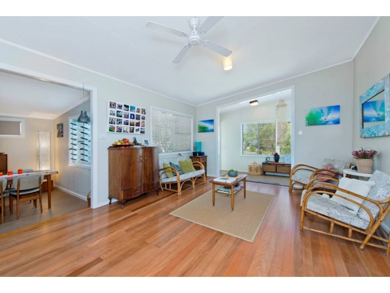 17 Koribah Ave, Lake Cathie NSW 2445