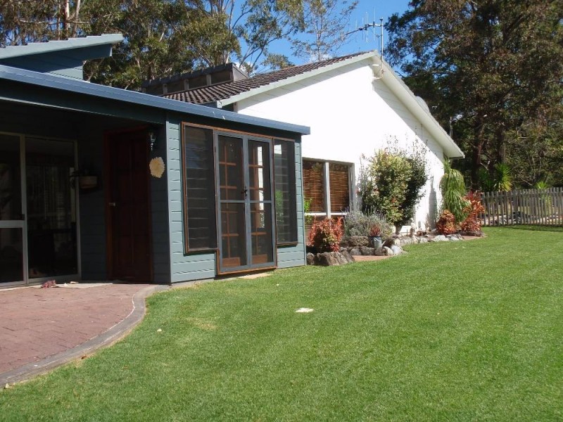61 Birralee Drive, Lake Innes NSW 2446